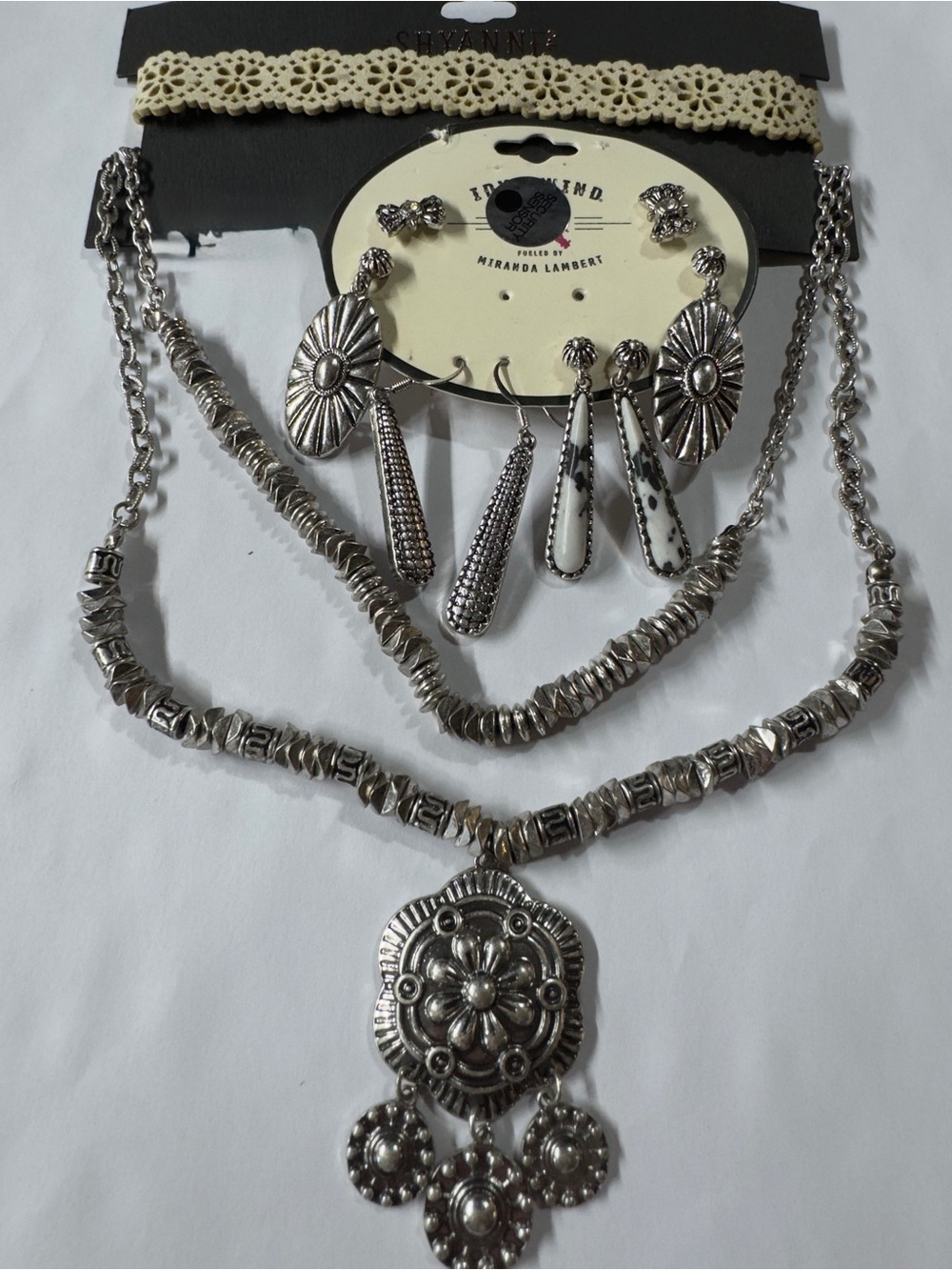 imPRESS Silver-Tone Layered Floral Medallion Necklace Set